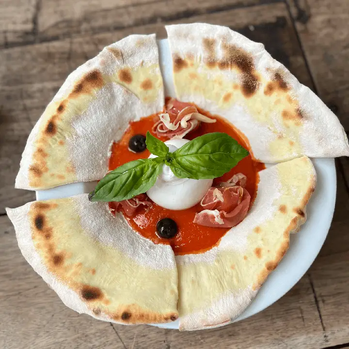 Burrata Y Prosciutto