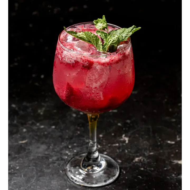 Soda Sky Frutos Rojos